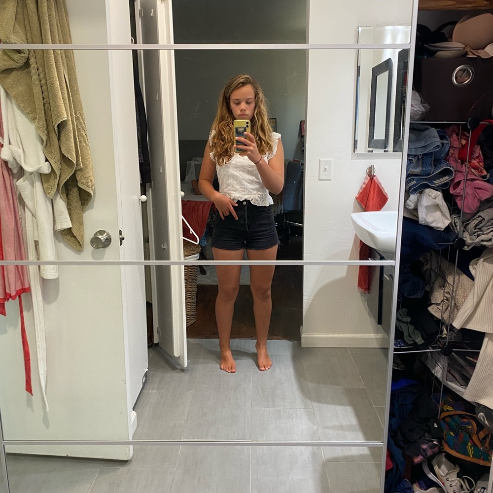 Levi’s rib cage shorts